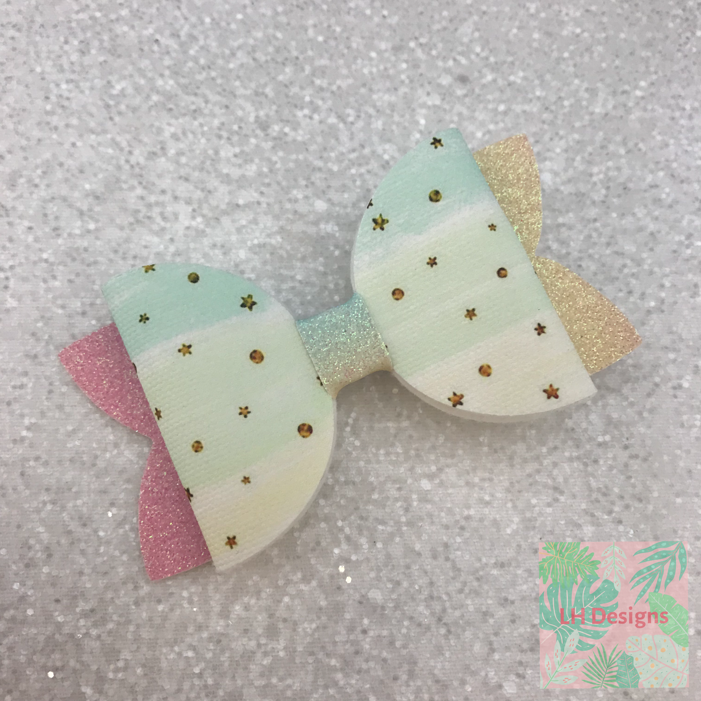 Pastel Ombre Star Hair Bow